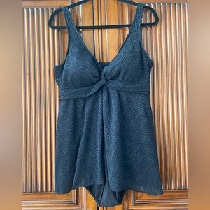 Flattering Black Textured One Piece Swimsuit        Size 18W